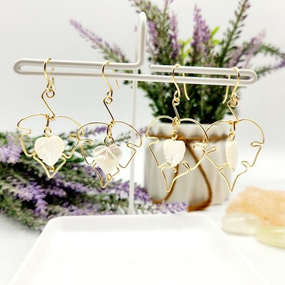 Handmade Gold Wire Leaf Shell Dangle Earrings / Minimalist Earrings / Boho Chic - Picture 11 of 13